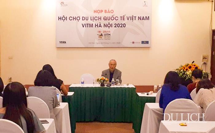 Phó Chủ tịch thường trực Hiệp hội Du lịch Việt Nam (VITA) Vũ Thế Bình tại cuộc họp báo sáng 6/11